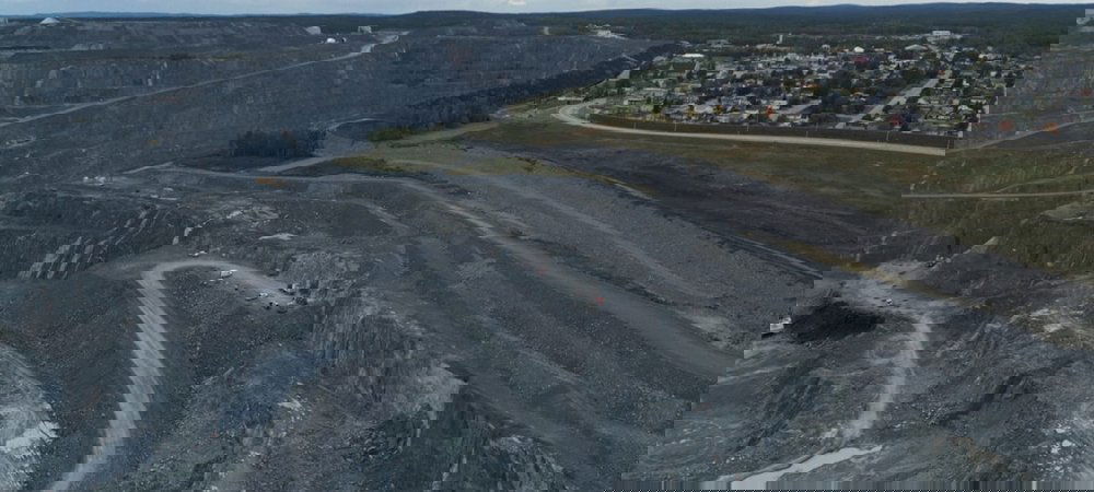 Backdrop of Malartic