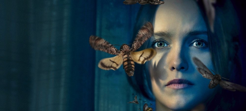Backdrop of Clarice