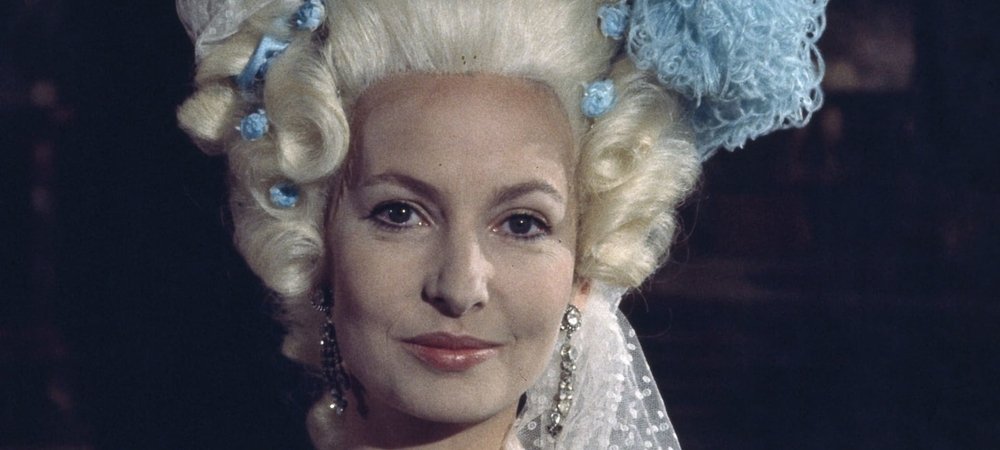 Backdrop of Marie-Antoinette