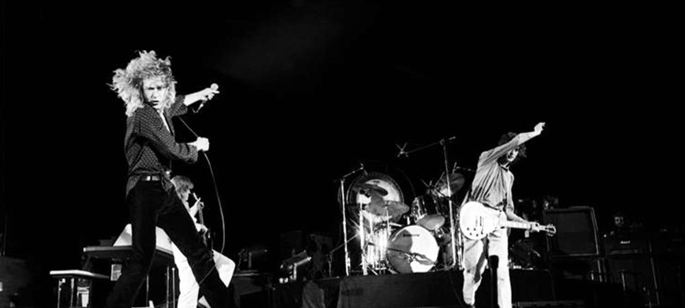 Backdrop of Led Zeppelin
