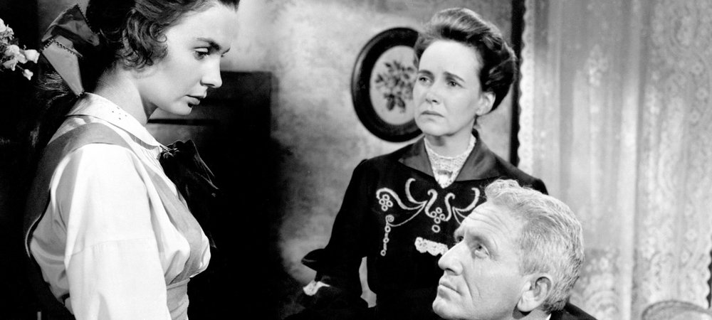 Backdrop of The Actress