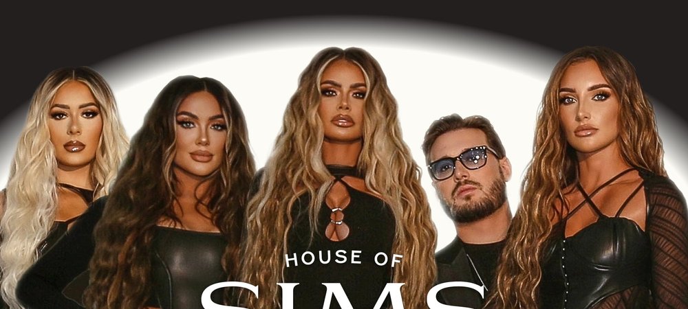 Backdrop of House of Sims