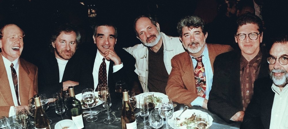 Backdrop of De Palma