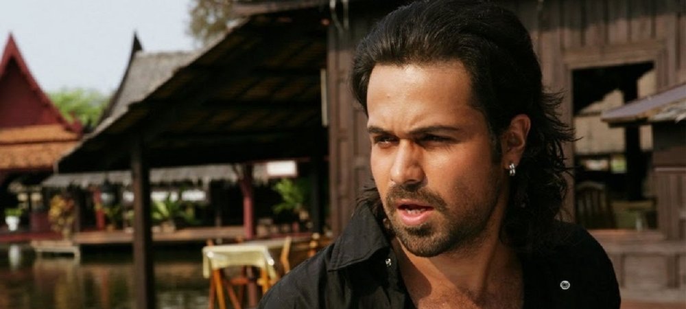 Backdrop of Awarapan