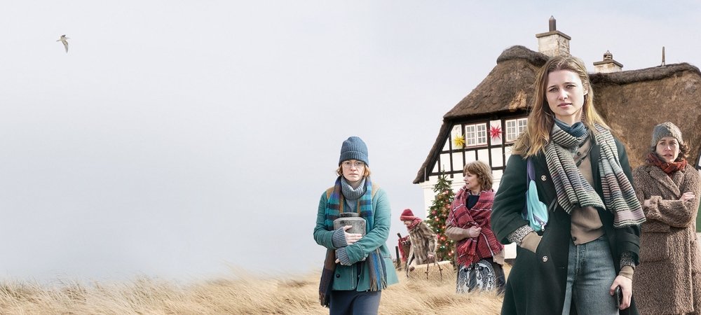 Backdrop of Holiday Secrets