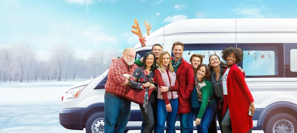 Backdrop of Holiday Road