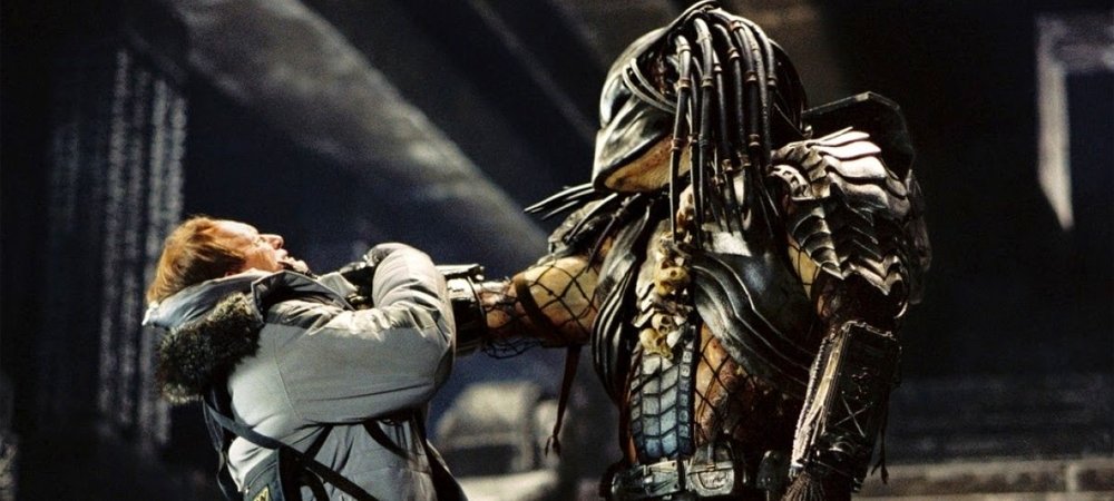 Backdrop of AVP: Alien vs. Predator