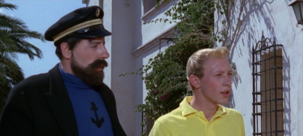 Backdrop of Tintin and the Blue Oranges