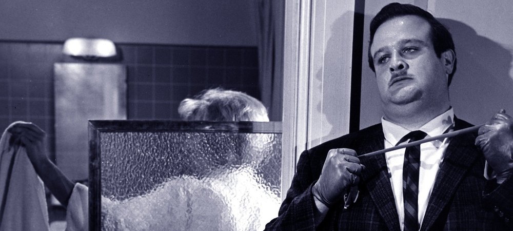 Backdrop of The Strangler
