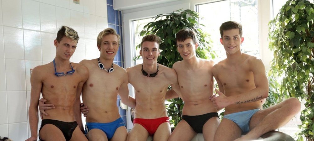 Backdrop of Dive In