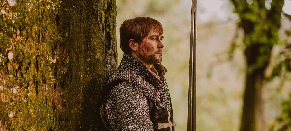 Backdrop of Kingslayer