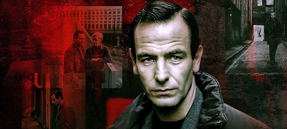 Backdrop of Wire in the Blood