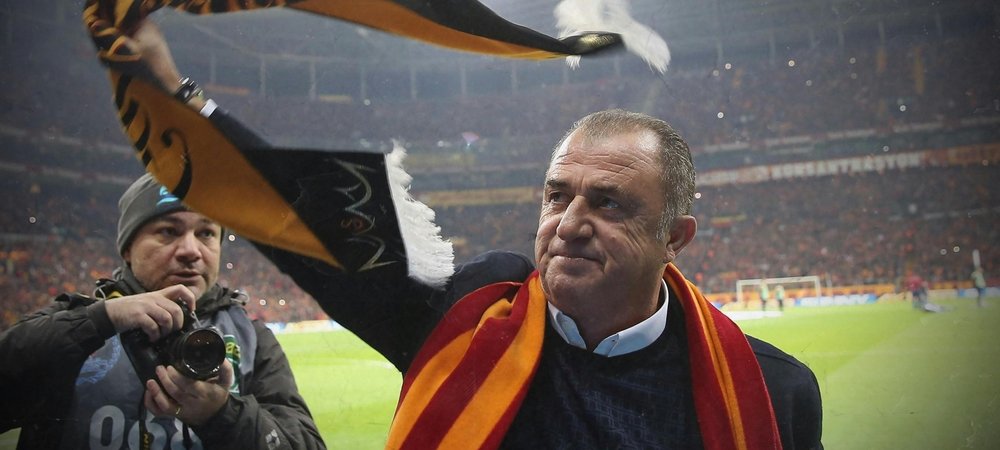 Backdrop of Terim