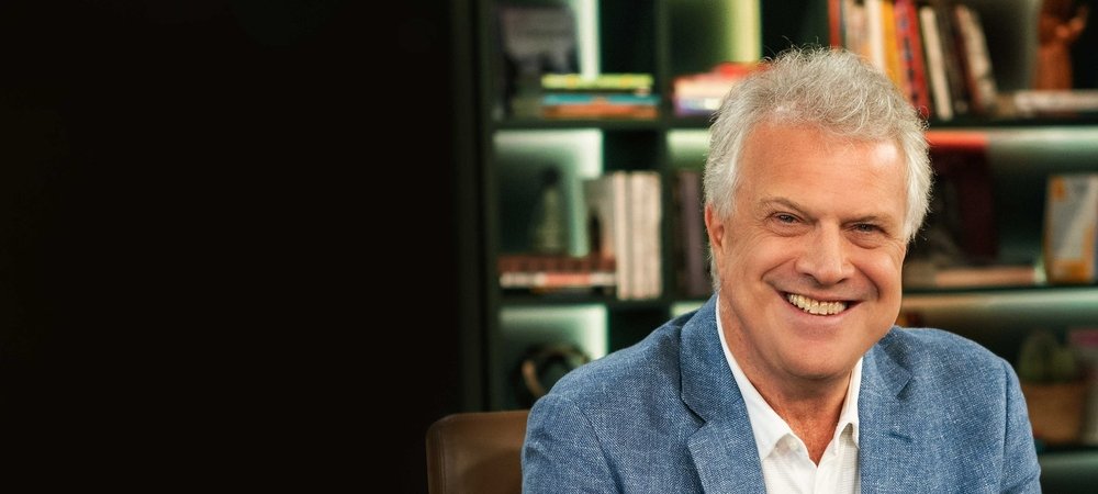 Backdrop of Conversa com Bial
