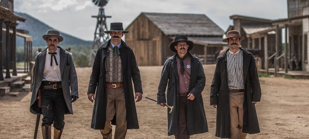 Backdrop of Gunslingers