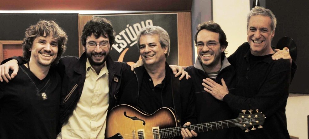 Backdrop of Estúdio 66