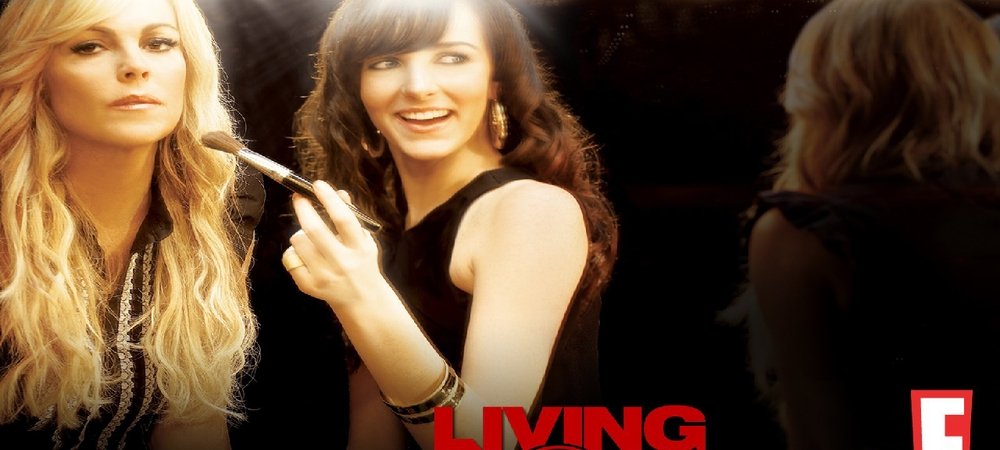 Backdrop of Living Lohan