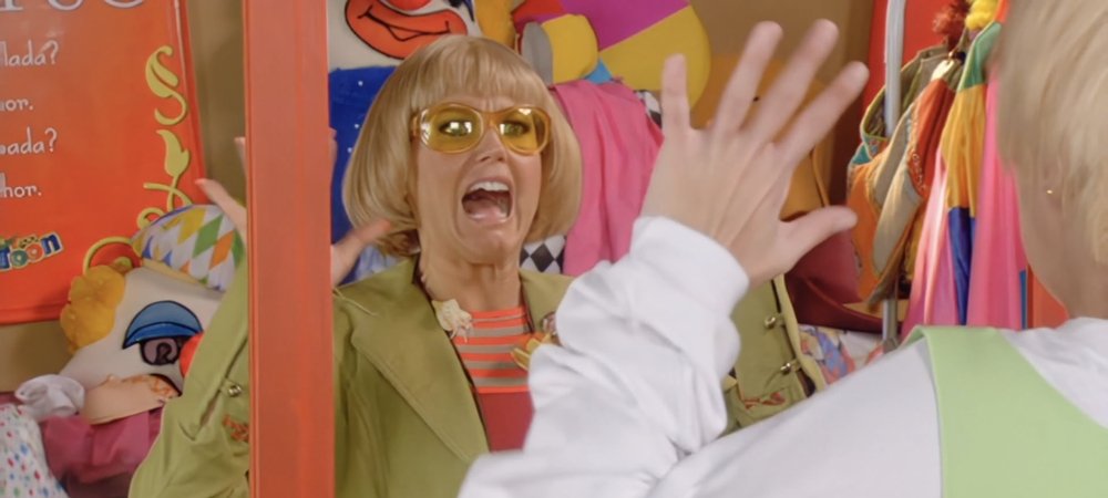 Backdrop of Xuxa Twins