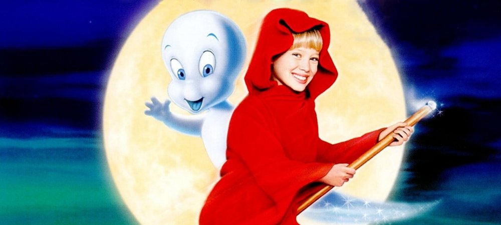 Backdrop of Casper Meets Wendy