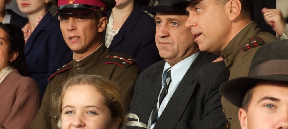 Backdrop of Разведчики. Война после войны