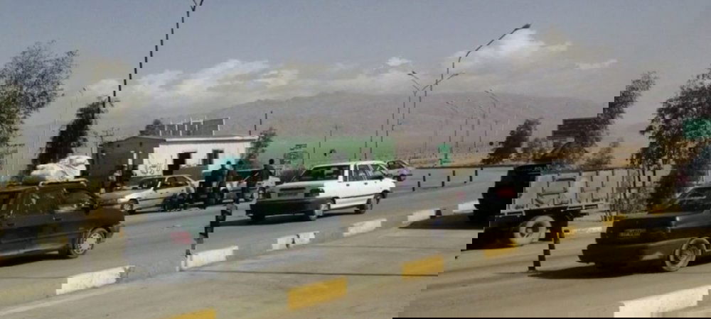 Backdrop of Raving Iran