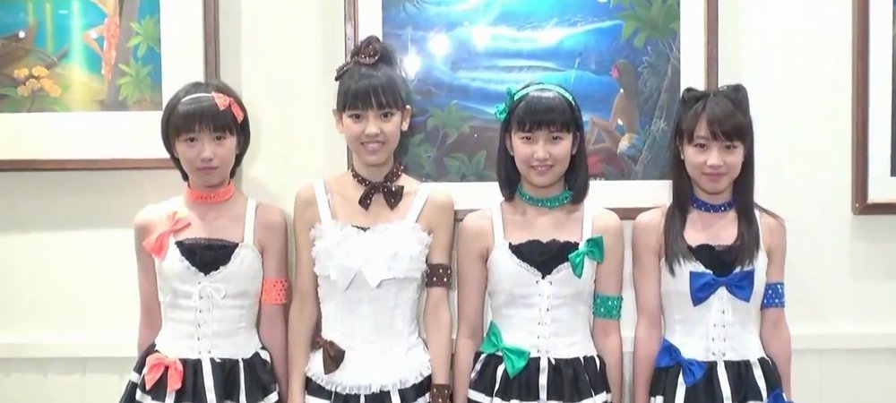 Backdrop of Ustream Musume