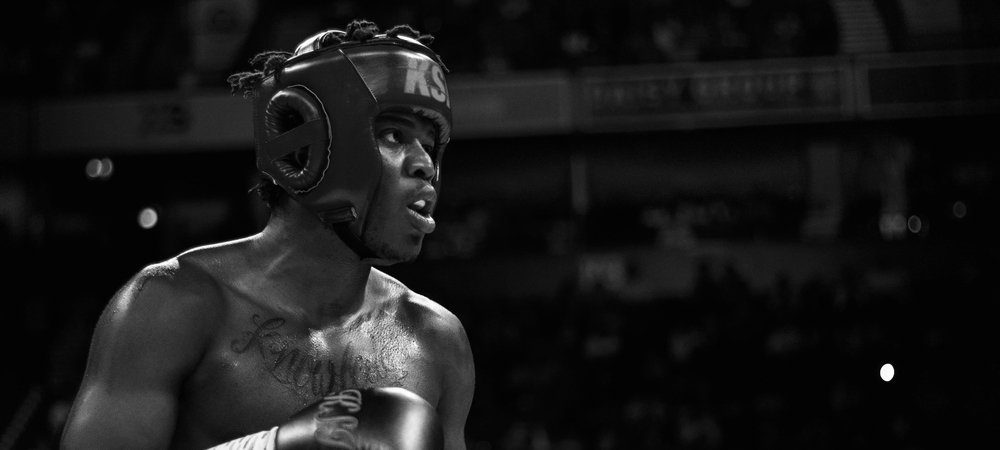 Backdrop of KSI: Can't Lose