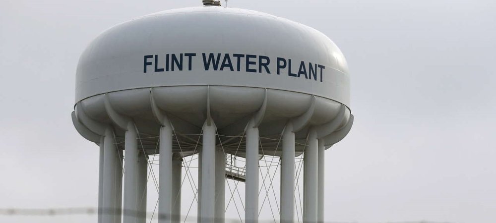 Backdrop of Flint