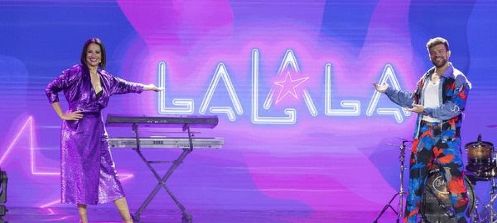 Backdrop of LaLaLa