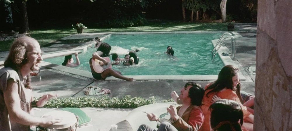 Backdrop of Teenage Tramp