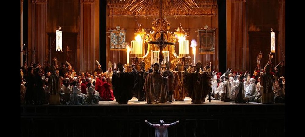 Backdrop of Tosca
