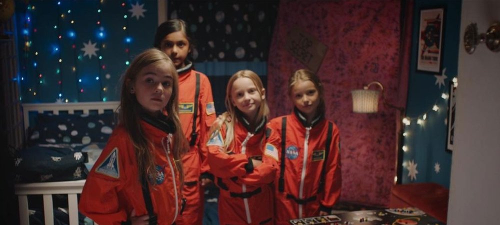 Backdrop of Space Girls