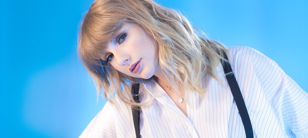 Backdrop of The Making of a Song