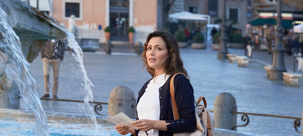 Backdrop of Rome in Love