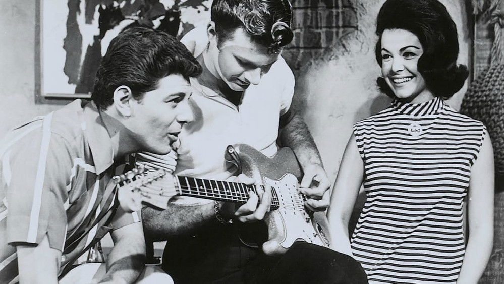 海滩舞会,Muscle Beach Party(1964电影)