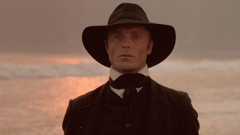 烽火怪杰,Walker(1987电影)