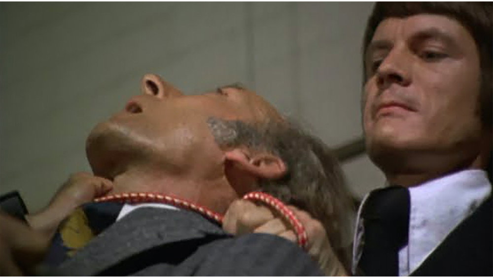 黑带猛龙勇娇娃,Black Belt Jones(1974电影)