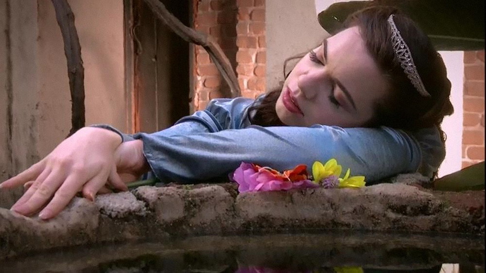 睡美人,Sleeping Beauties(2017电影)
