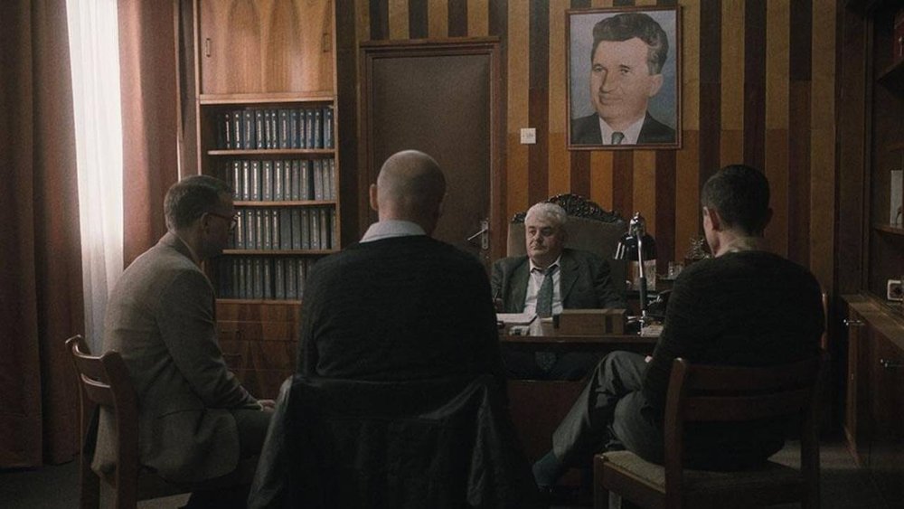 紧急出口,Anul Nou care n-a fost(2024电影)