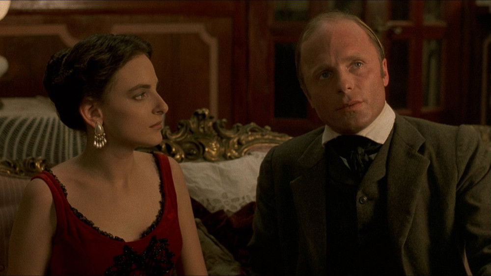 烽火怪杰,Walker(1987电影)