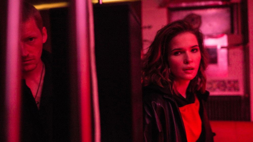 色影尸,Одержимая(2022电影)