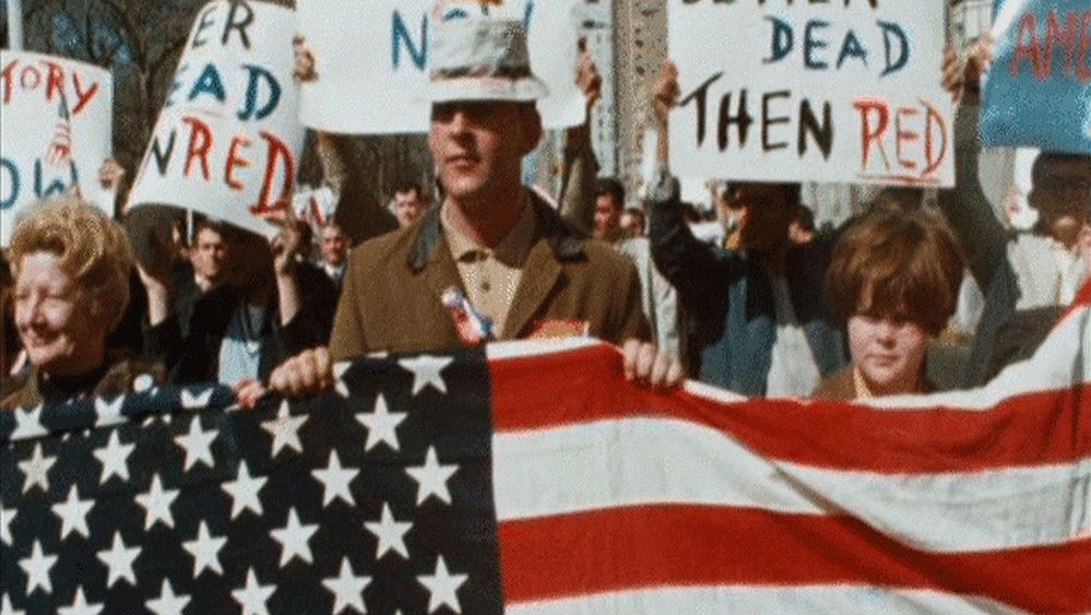 远离越南,Loin du Vietnam(1967电影)