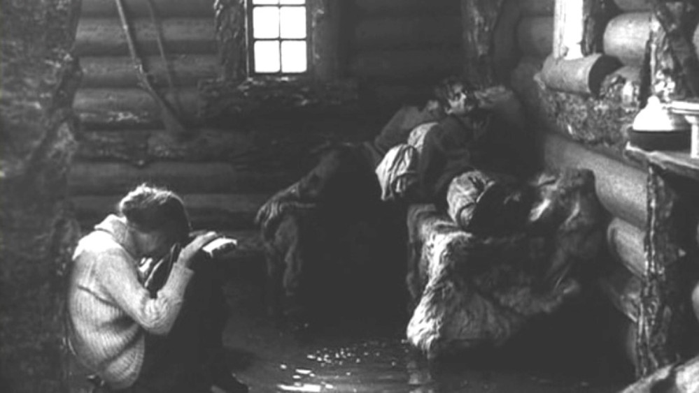 以法律之名,По закону(1926电影)