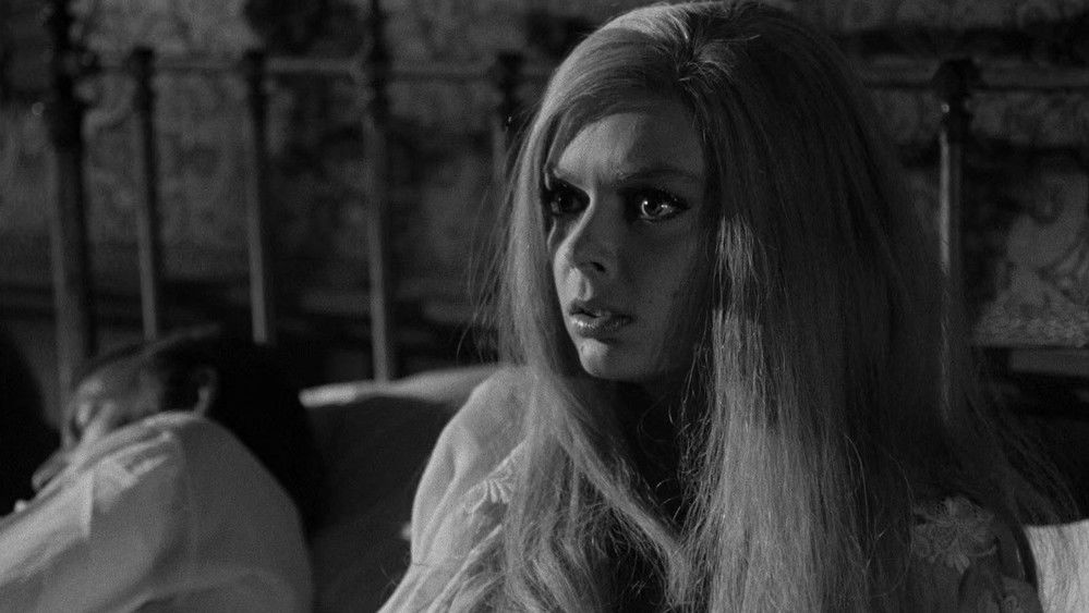 梦魇城堡,Amanti d'oltretomba(1965电影)