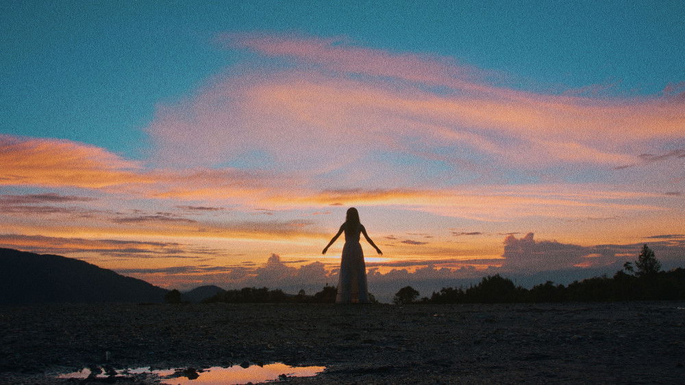 恶之繁花,Luz(2019电影)