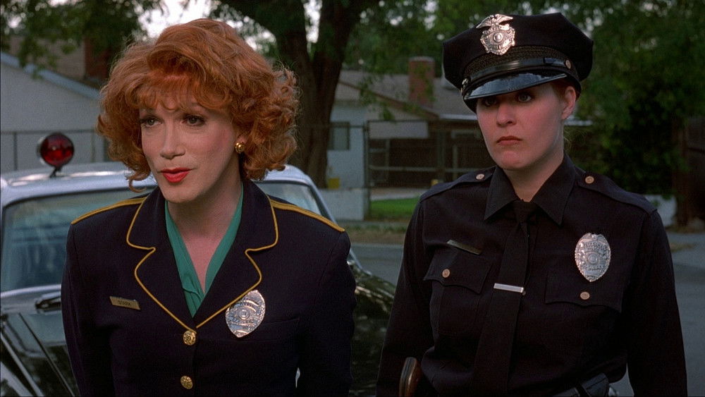 九九九玉女寻凶,Psycho Beach Party(2000电影)