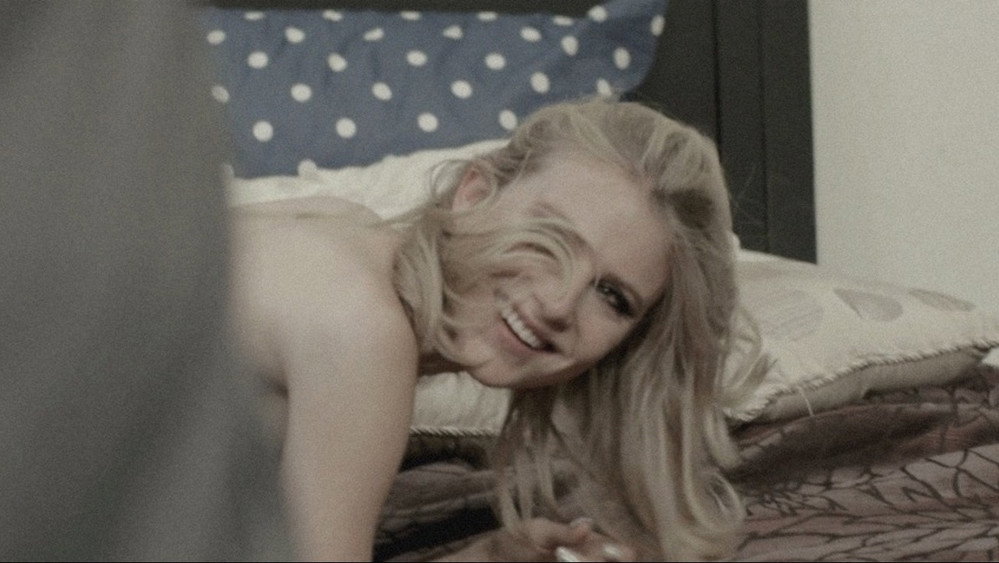 待绽蔷薇,Starlet(2012电影)