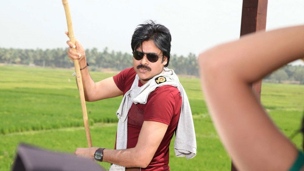 卧底司机,అత్తారింటికి దారేది(2013电影)