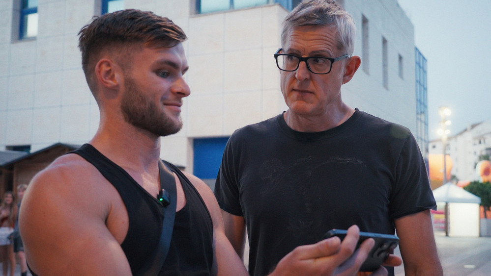 路易斯·泰鲁：解构男性圈,Louis Theroux: Inside the Manosphere(2026电影)