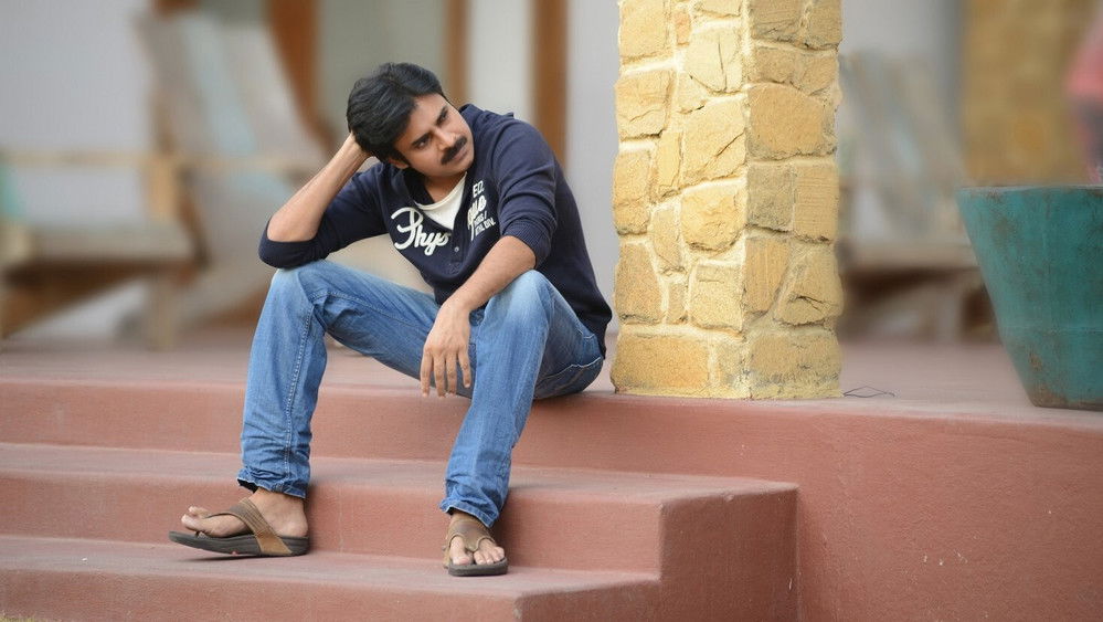 卧底司机,అత్తారింటికి దారేది(2013电影)